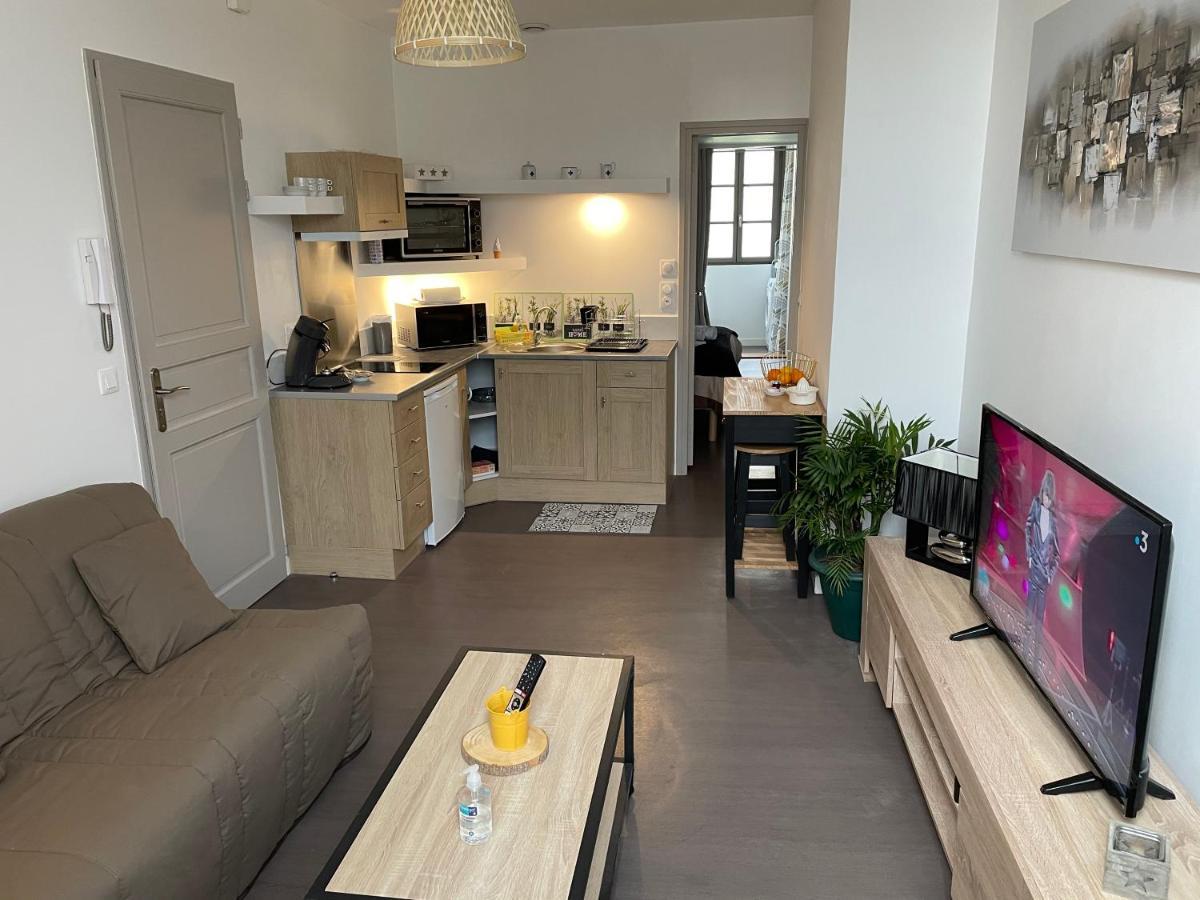 Logement Entier 33 M2 A По Экстерьер фото